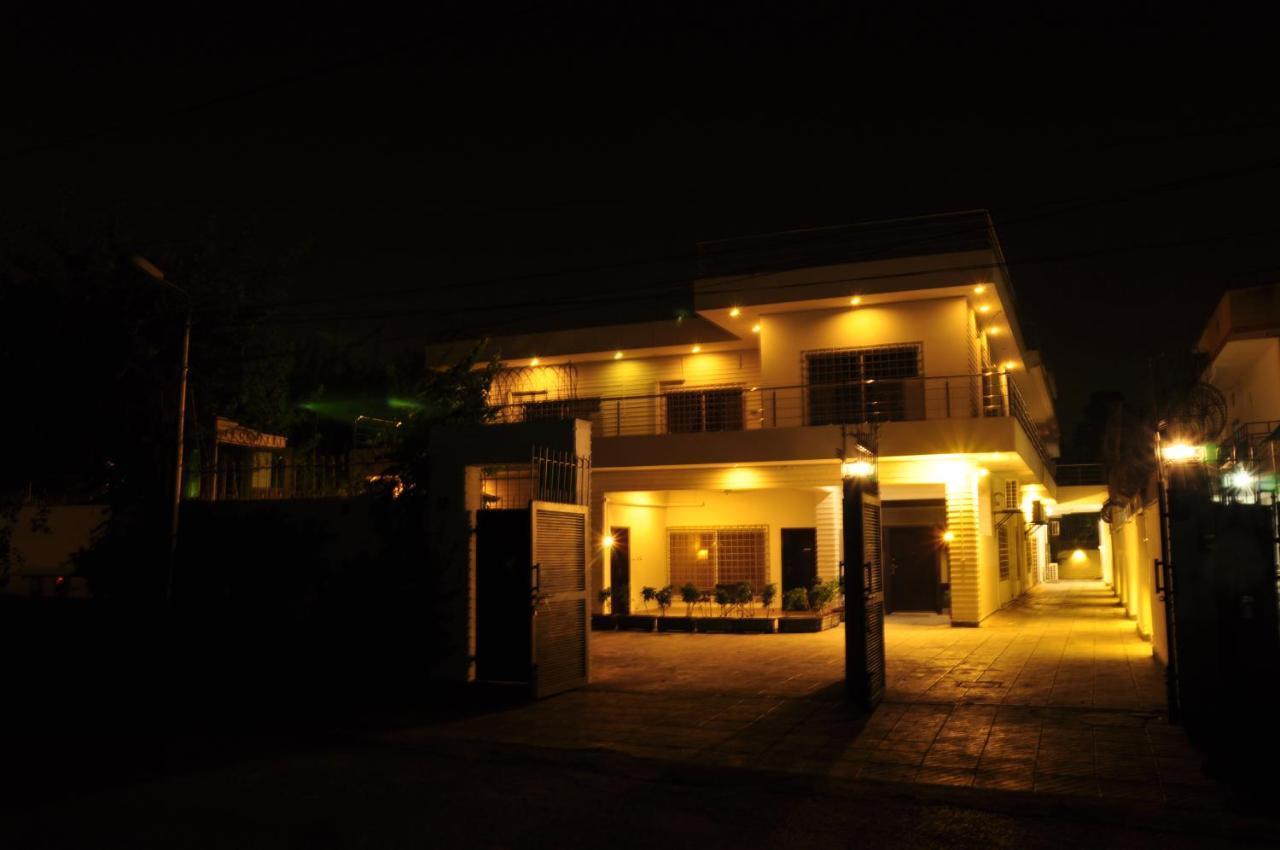 Reina Boutique Hotel - G6/3 Islamabad Zewnętrze zdjęcie