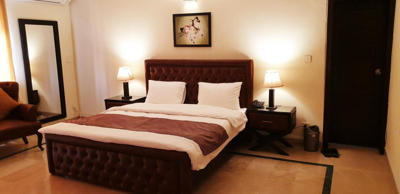 Reina Boutique Hotel - G6/3 Islamabad Zewnętrze zdjęcie