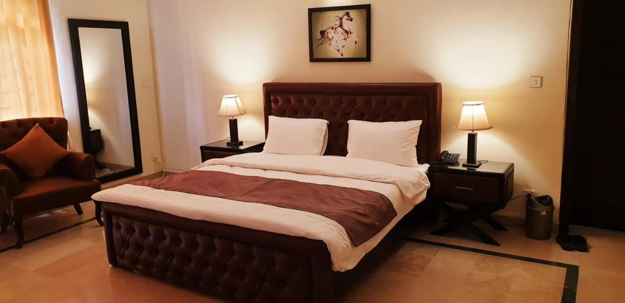 Reina Boutique Hotel - G6/3 Islamabad Zewnętrze zdjęcie